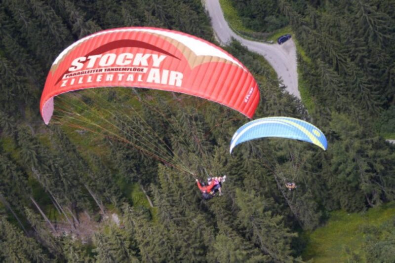 Fügen: Scenic Paragliding Flight - Duration and Timing