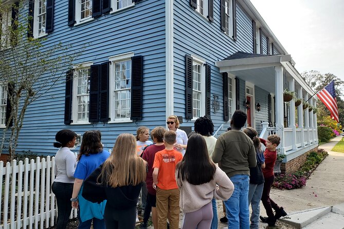 Fugitives, Fighters, and Fudge: St. Marys Walking Tour - Flexibility and Convenience