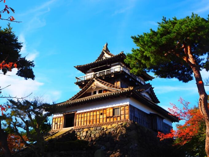 Fukui: Maruoka Castle Admission Ticket - Brief Messages From the Heart Museum