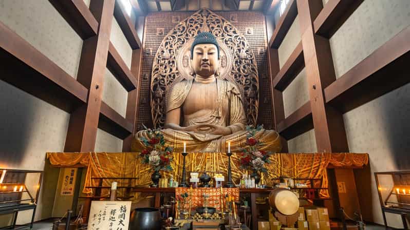 Fukuoka Essentials: History, Culture, & Charms - Taking in the Kushida Jinja Shrine Tradition