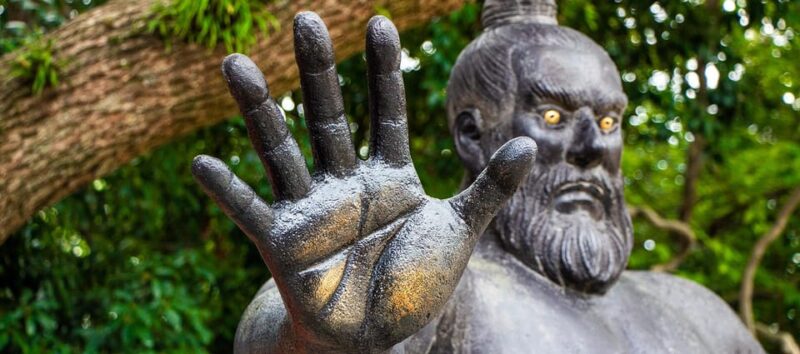 Fukuoka Essentials: History, Culture, & Charms - Discovering Kushida Jinja, Fukuokas Main Shrine