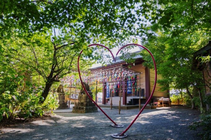 Fukuoka: Kyushu Tour to Dazaifu, Nyoirin-ji Temple, & Yufuin - Cultural Immersion and Seasonal Beauty
