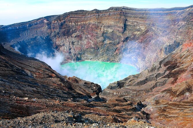 Fukuoka: Mount Aso Volcano, Kumamoto Castle, Grasslands Day Tour - Itinerary Overview
