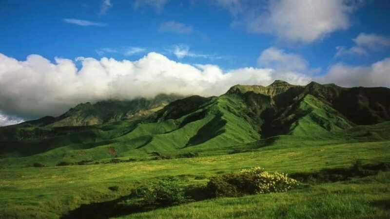 Fukuoka: Mt. Aso Volcano & Kurokawa Onsen Scenic Day Tour - Key Points