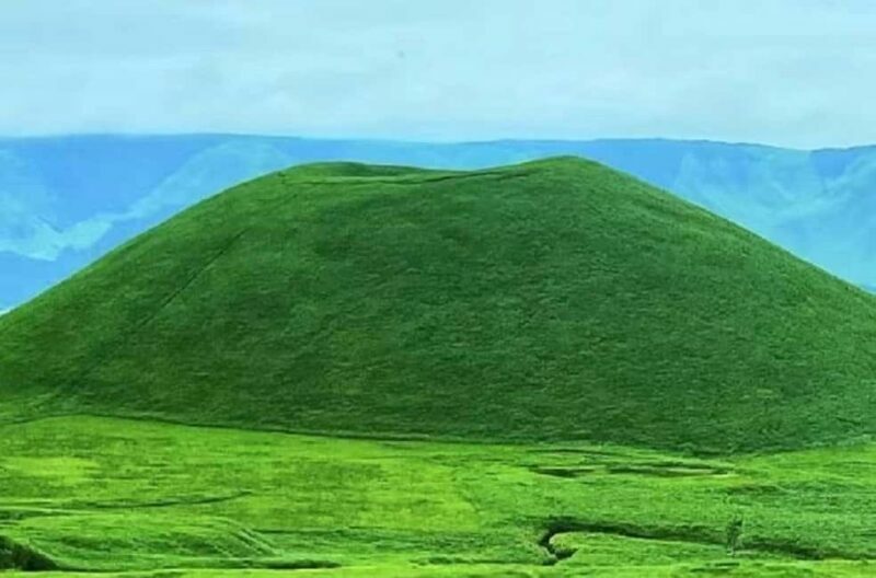 Fukuoka: Mt. Aso Volcano, Kusasenri & Grasslands Day Tour - Key Points