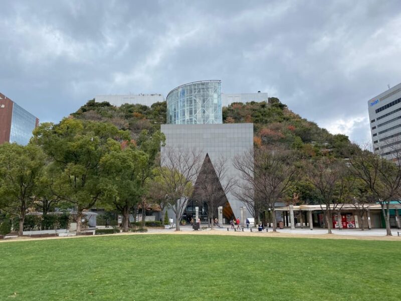 Fukuoka: Port Tower, Old Hakata, and Architectural Wonders - Key Points