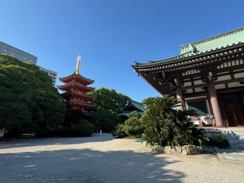 Fukuoka: Port Tower, Old Hakata, and Architectural Wonders - Visiting Kushida Shinto Shrine