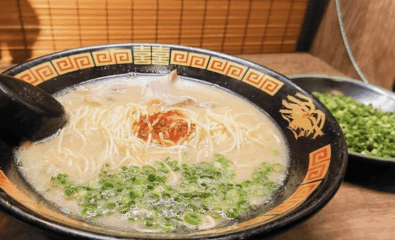 Fukuoka Private Custom Tour With Local Guide - Exploring Iconic Landmarks and Hidden Gems