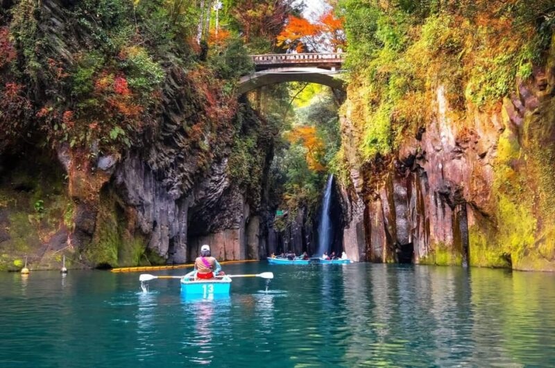 Fukuoka: Takachiho Gorge and Shrine Private Day Trip - Key Points