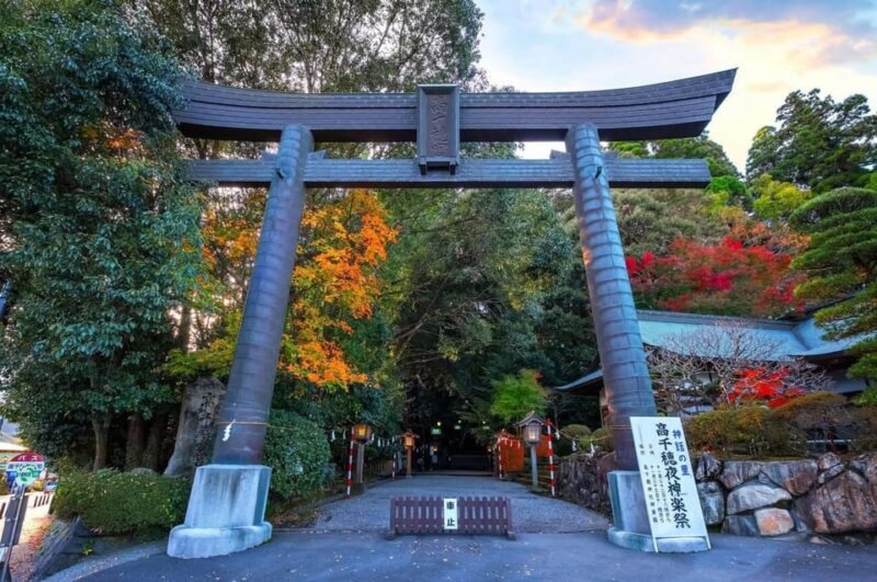 Fukuoka: Takachiho Gorge and Shrine Private Day Trip - Exploring the Majestic Manai Falls