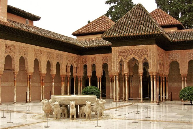 Full Alhambra Tour With Preferential Access (English Language) - Inclusions and Exclusions