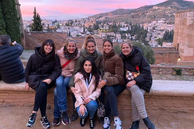 Full Alhambra Tour With Preferential Access (English Language) - Alhambra Settings and Policies