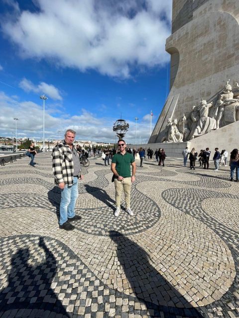 Full City of Lisbon on Board of a Private Car - Itinerary Highlights