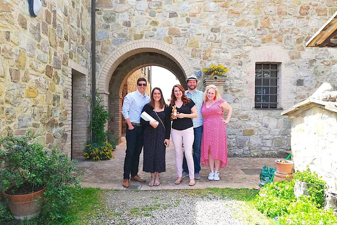 Full-Day 2 Wineries Tour in Montepulciano With Tasting and Lunch - Exploring Montepulciano