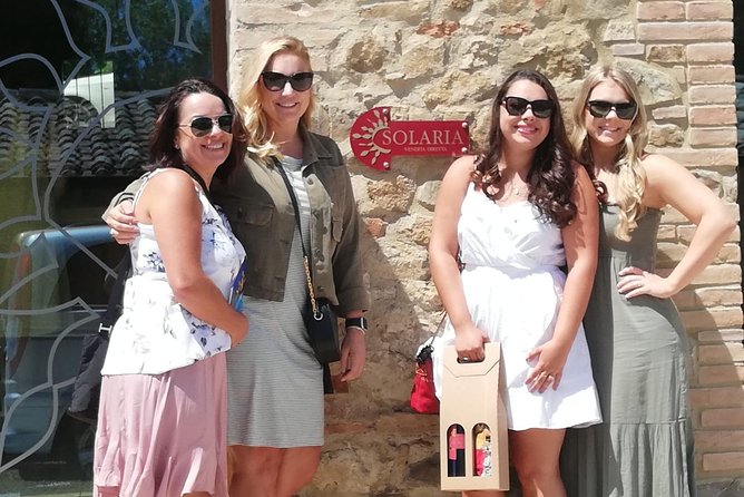 Full-Day 2 Wineries Tour in Montepulciano With Tasting and Lunch - Transportation and Amenities