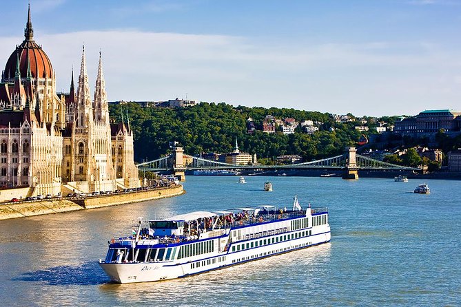 Full Day 7 Hours Private Budapest City Tour With Lunch and Cruise - Private Transport and Hotel Pickup