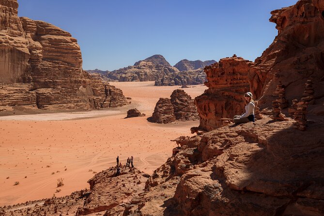 Full-Day 8 Hour Jeep Tour Into Wadi Rum Protected Area With Stay - Jeep Tour Experience