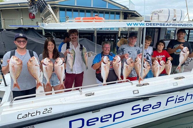 Full Day 9 Hour Offshore Fishing Charter - Crew and Experience