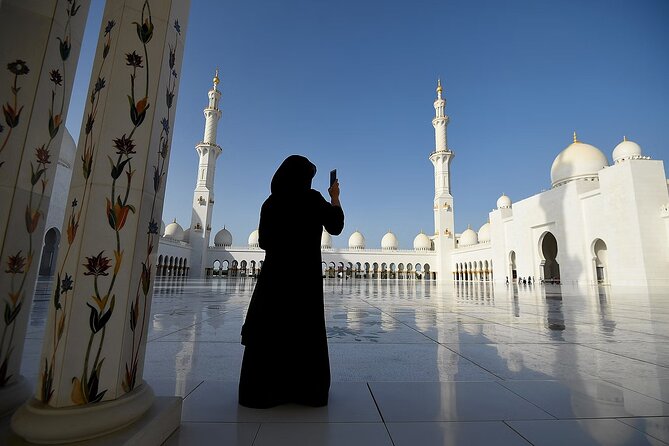 Full Day Abu Dhabi City Tour With Grand Mosque, BAPS Mandir - Exploring the Grand Mosque