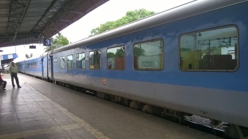 Full Day Agra & Fatehpur Sikri Tour by Shatabdi Express - Exploring Agra Fort