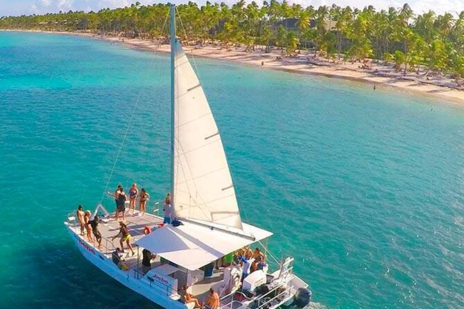 Full-Day All-Inclusive Rumbadera on Saona Island From Punta Cana - Experience the Rumbadera