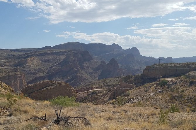Full Day Apache Trail Adventure Tour From Scottsdale - Superstition Mountain and Sonoran Desert