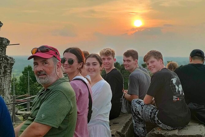 Full Day Archeological Tour in Siem Reap With Sun Set - Meeting and Pickup
