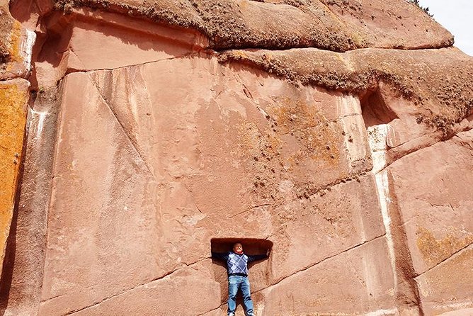 FULL DAY AYMARA ROUTE (Chucuito, Molloco, Aramo Muro, Waru Warus) - Key Points