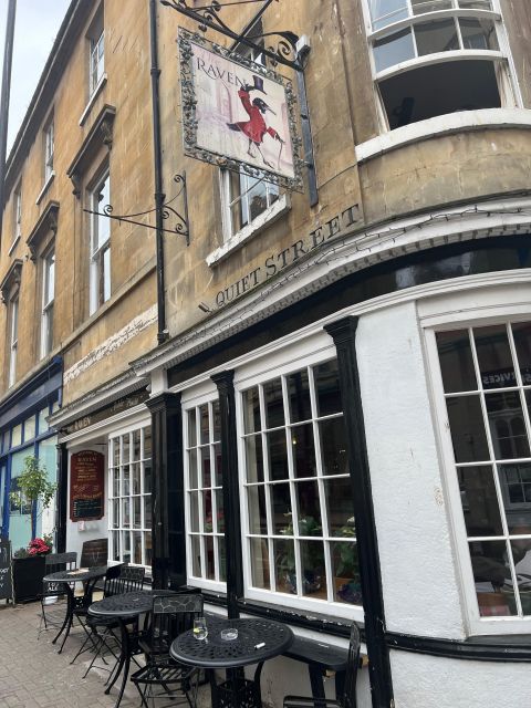 Full Day: Bath and Stonehenge/Windsor - Preparing for the Day