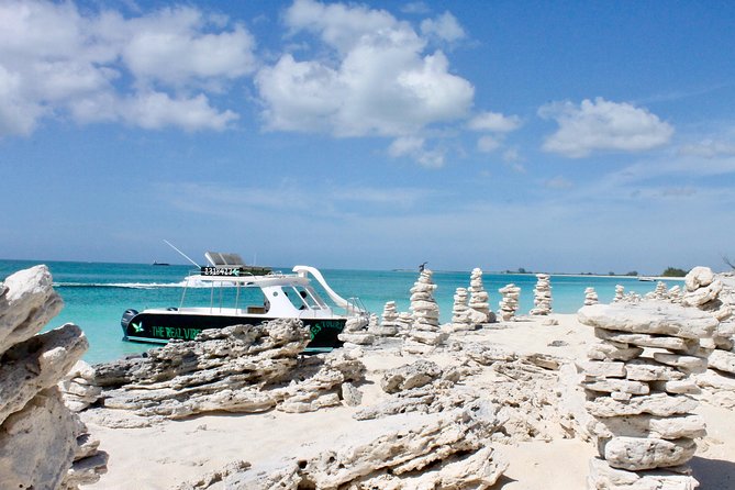 Full Day Beach BBQ Lunch & Snorkeling Excursion in Grace Bay - Snorkeling Experiences