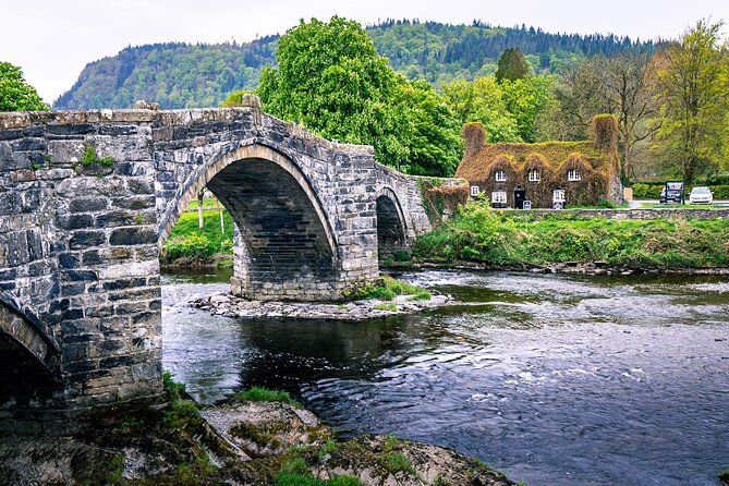 Full-day Best of Snowdonia Day Tour - Pricing Guarantee