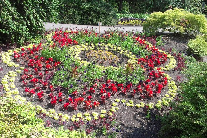 Full Day Best of Vancouver Private City Tour and Wine Tasting - Ideal for Enthusiasts