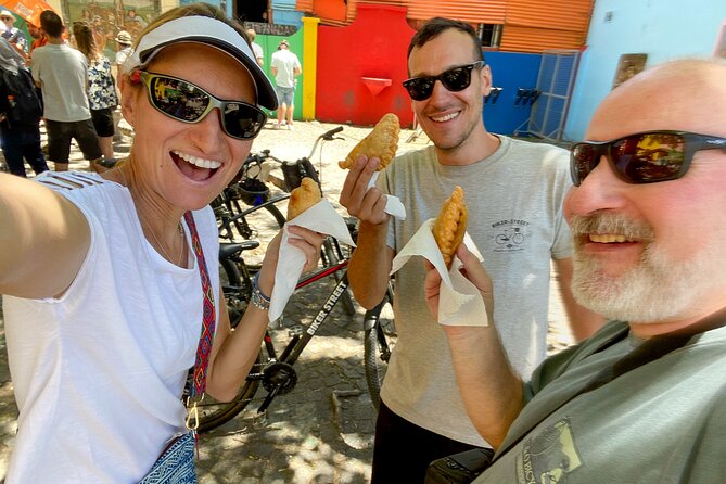 Full Day Bike Tour Around Buenos Aires - Itinerary Highlights