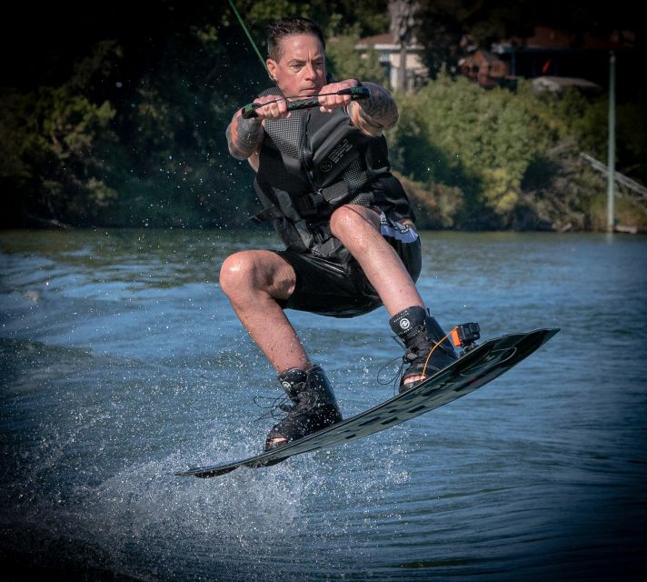 Full-Day Boarding Experience Wakeboard,Wakesurf,orKneeboard - Booking Information