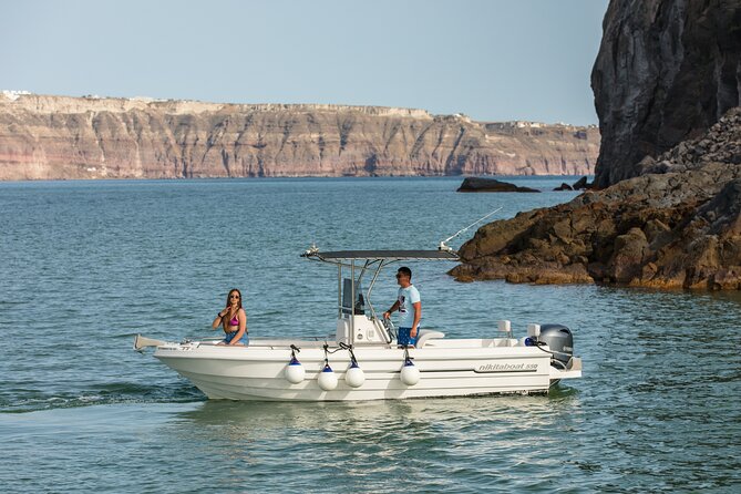 Full Day Boat Rental With License in Santorini - Key Points
