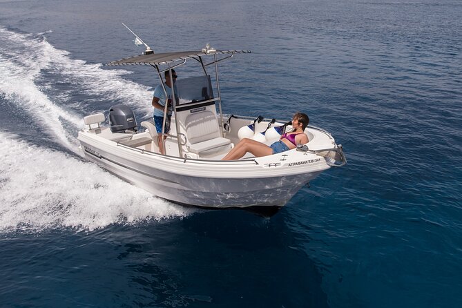 Full Day Boat Rental With License in Santorini - Meeting and Pickup Information