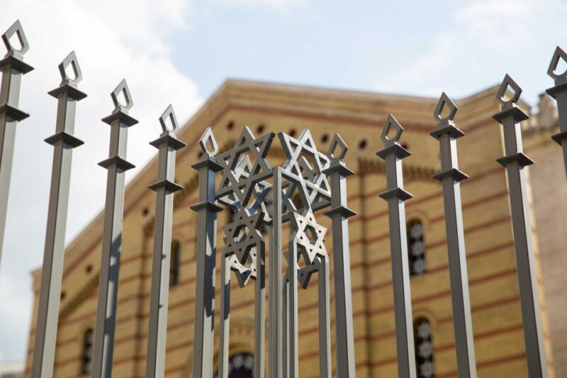 Full Day Budapest City Tour With Lunch, Wine & Dessert - Customer Reviews