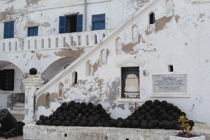 Full- Day Cape Coast Castles and Kakum Canopy Private Tour - Key Points