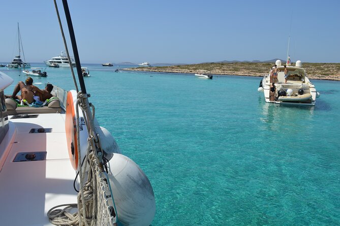 Full Day Catamaran Cruise in Paros - Exploring Paros and Antiparos