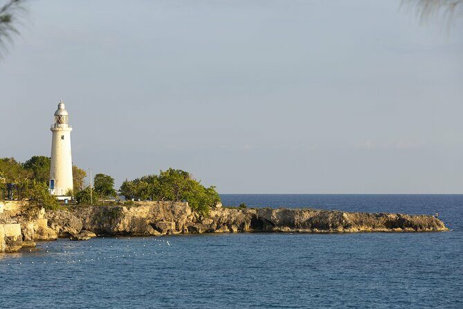 Full Day Catamaran Cruise to Rick's Café including Lunch - Introduction to the Full Day Catamaran Cruise to Rick’s Café