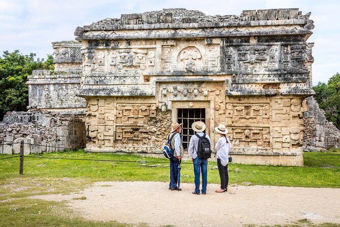 Full-Day Chichen Itza & Maya Village Tour With Traditional Lunch - Dress Code and Recommendations