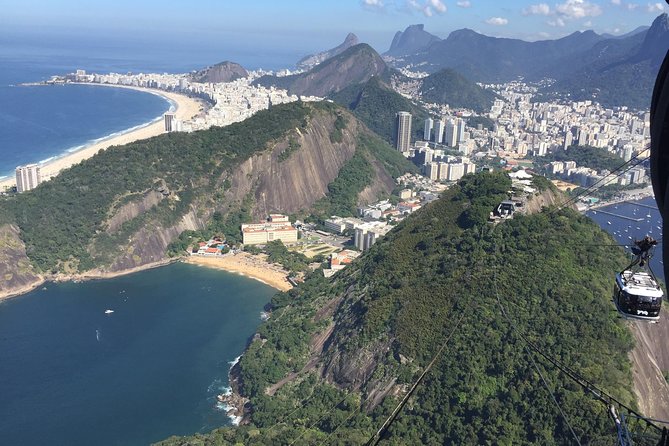 Full Day City Tour: Christ Redeemer, Sugarloaf, Selaron Staircase, Maracanã - Transportation and Accessibility