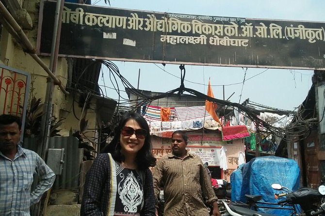 Full Day City Tour of Mumbai With Guide & Lunch - Pricing and Booking Information
