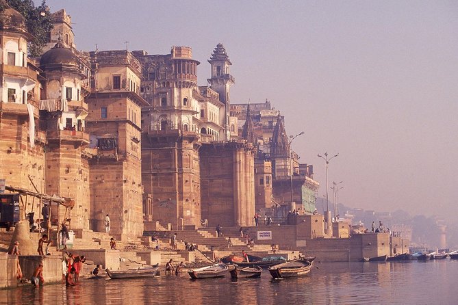 Full Day City Tour of Varanasi With Boat Ride and Evening Aarti Ceremony - Discovering the Architectural Wonders