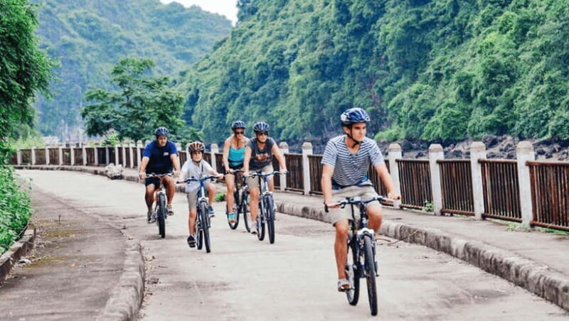 Full Day Cliff Jumping With Kayaking and Viet Hai Village - Cycling Through the Villages Serene Paths