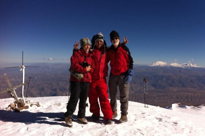 Full Day Climbing Tour to Chachani Volcano 6075 M (Min. 2 People) - Tour Inclusions
