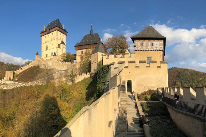 Full-Day Countryside Bike Tour to Karlstejn Castle (Small Group) - Return Transportation