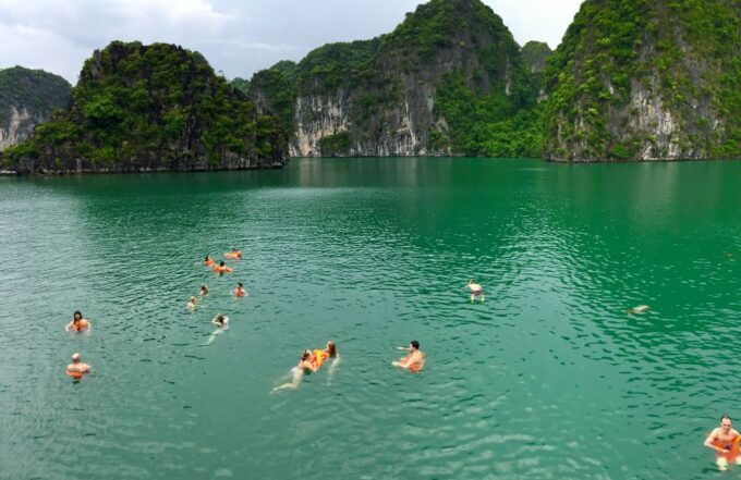 Full-Day Cruise and Kayak in Lan Ha Bay, Cat Ba Island - Inclusions and Suitability