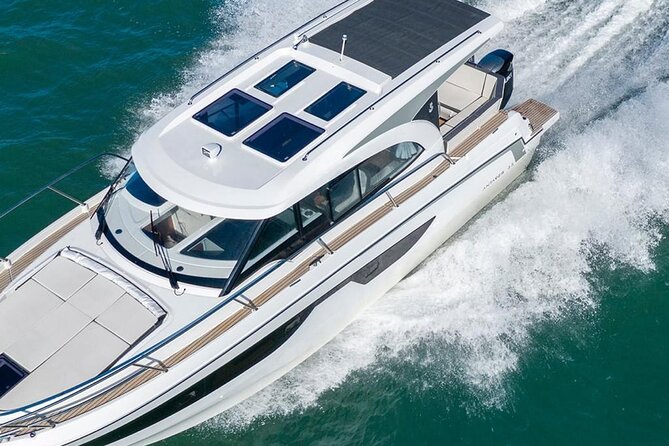 Full Day Cruise With Lunch and Aperitif at Sunset - Service Animal Policies
