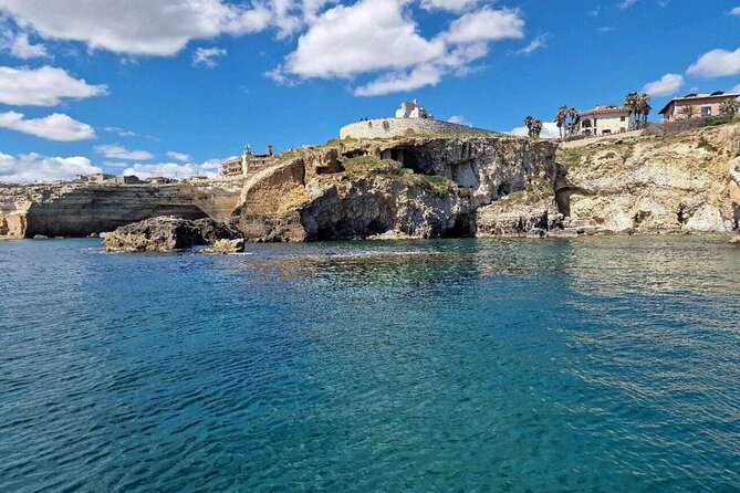 Full Day Cruise With Lunch and Aperitif at Sunset - Accessibility Limitations